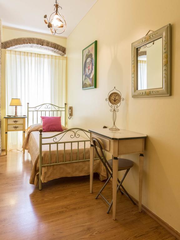 Hotel Lieto Soggiorno Ασίζη Εξωτερικό φωτογραφία